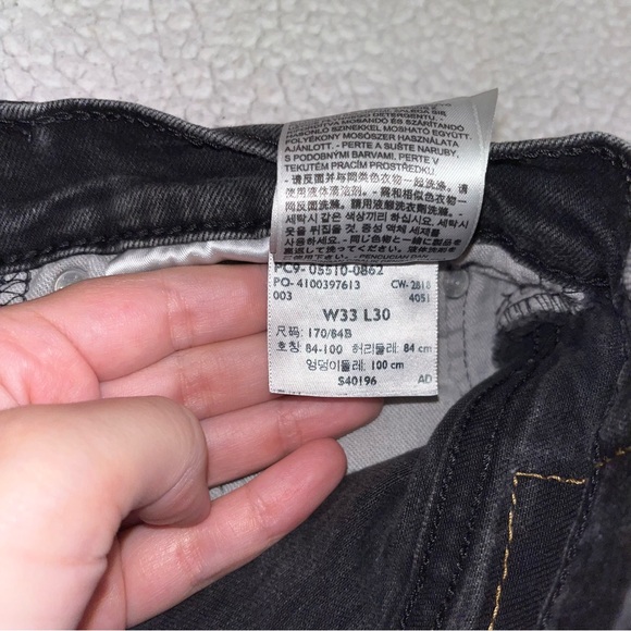 Levi’s high waisted jeans - Picture 5 of 8